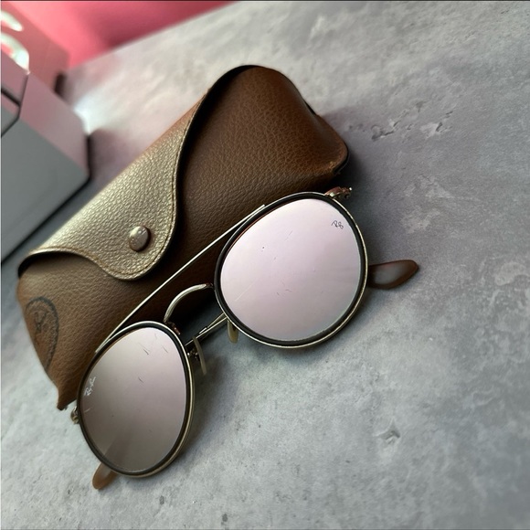 Ray-Ban sunglasses - Picture 9 of 10